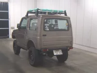 Suzuki JIMNY лот № 9 оценка R  с аукциона в Японии 1