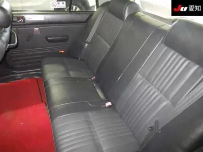 Toyota CROWN COMFORT  с аукциона в Японии
