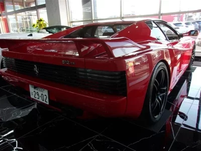Ferrari 512