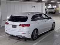 Mercedes-Benz B CLASS лот № 94 оценка 4.5  с аукциона в Японии 1