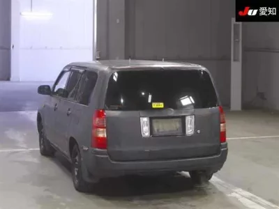 Toyota SUCCEED  с аукциона в Японии