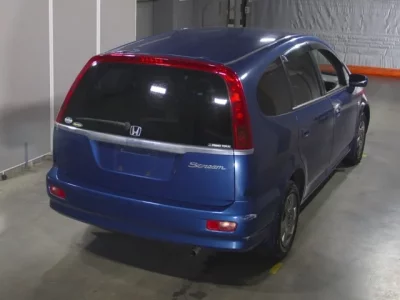 Honda STREAM  с аукциона в Японии