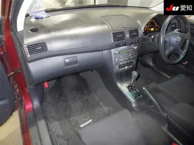 Toyota AVENSIS SEDAN