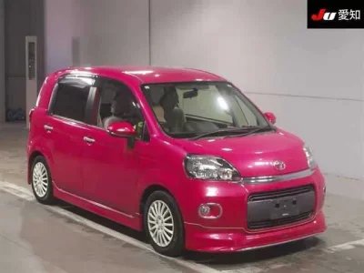 Toyota PORTE  с аукциона в Японии