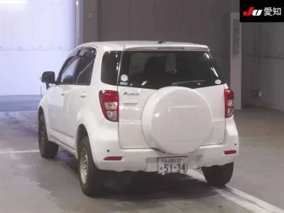 Toyota RUSH  с аукциона в Японии