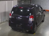 Toyota SPADE лот № 284 оценка 3  с аукциона в Японии 1