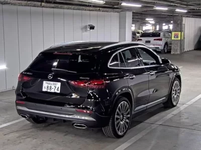 Mercedes-Benz GLA CLASS