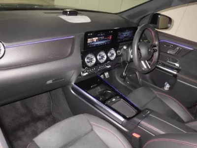 Mercedes-Benz GLA CLASS