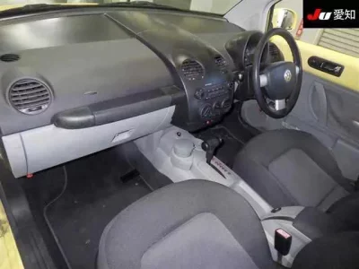 Volkswagen NEW BEETLE