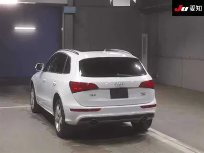 Audi Q5  с аукциона в Японии