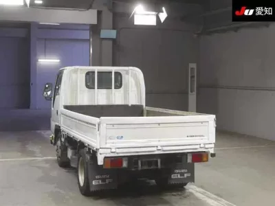 Isuzu ELF  с аукциона в Японии