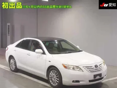Toyota CAMRY  с аукциона в Японии