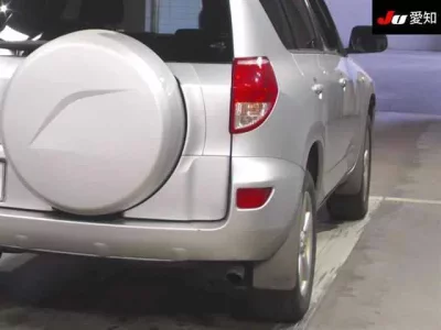 Toyota RAV4  с аукциона в Японии