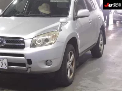 Toyota RAV4  с аукциона в Японии