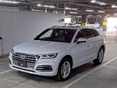 Audi Q5  с аукциона в Японии