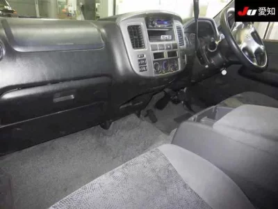 Nissan CARAVAN VAN  с аукциона в Японии