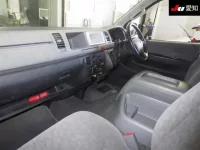 Toyota HIACE лот № 4201 оценка R  с аукциона в Японии 2