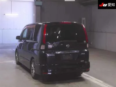 Nissan SERENA  с аукциона в Японии