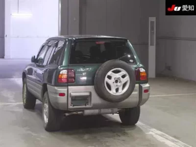 Toyota RAV4  с аукциона в Японии