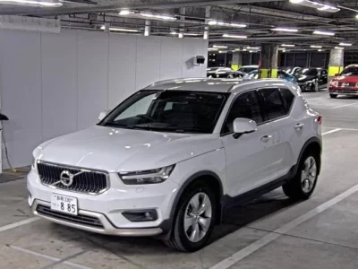 Volvo XC40  с аукциона в Японии