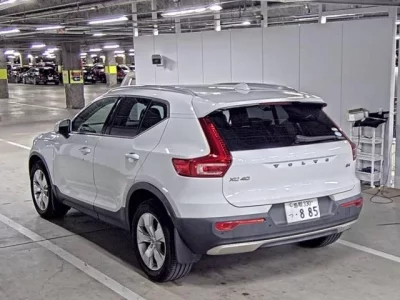 Volvo XC40  с аукциона в Японии