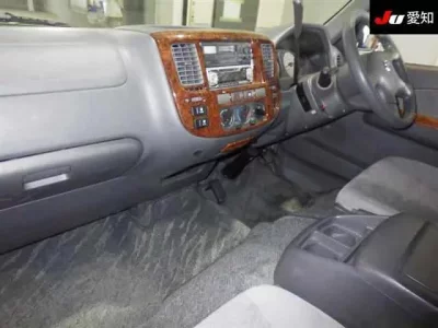 Nissan CARAVAN  с аукциона в Японии