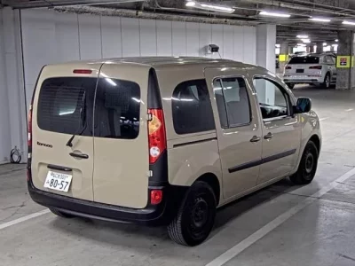 Renault KANGOO  с аукциона в Японии