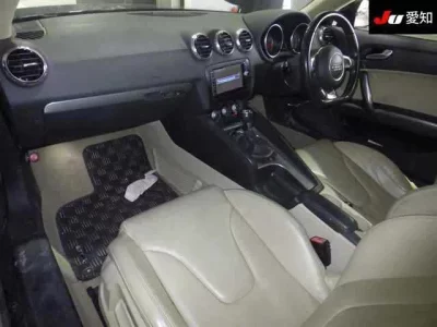 Audi TT  с аукциона в Японии