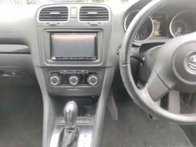 Volkswagen GOLF  с аукциона в Японии