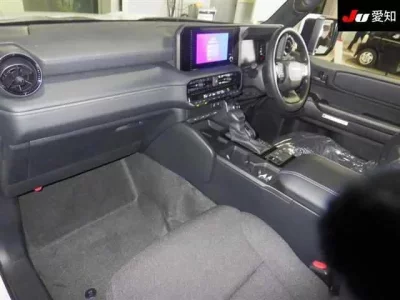 Toyota LAND CRUISER  с аукциона в Японии