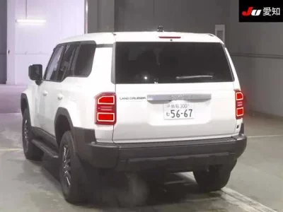 Toyota LAND CRUISER  с аукциона в Японии