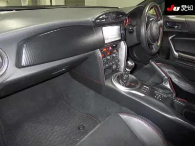 Toyota 86  с аукциона в Японии