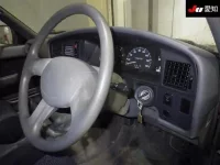 Toyota HILUX SURF лот № 4281 оценка 3.5  с аукциона в Японии 4