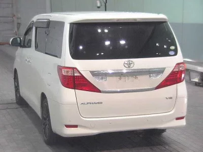 Toyota ALPHARD  с аукциона в Японии