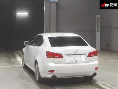Lexus IS  с аукциона в Японии