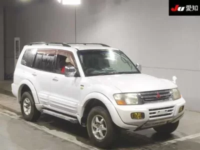Mitsubishi PAJERO  с аукциона в Японии