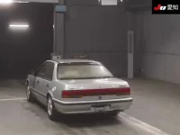 Nissan BLUEBIRD лот № 30913 оценка 3  с аукциона в Японии 1