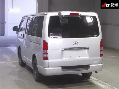 Toyota REGIUS ACE VAN  с аукциона в Японии