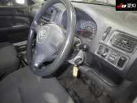 Toyota SUCCEED лот № 20004 оценка 3.5  с аукциона в Японии 4