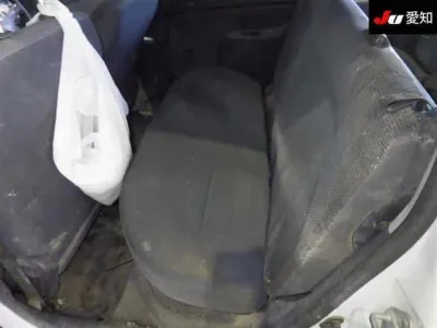 Toyota SUCCEED  с аукциона в Японии