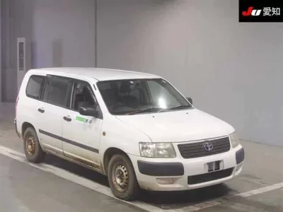 Toyota SUCCEED  с аукциона в Японии