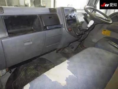 Mitsubishi CANTER  с аукциона в Японии