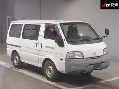 Mazda BONGO VAN  с аукциона в Японии