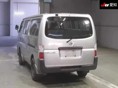 Nissan CARAVAN  с аукциона в Японии