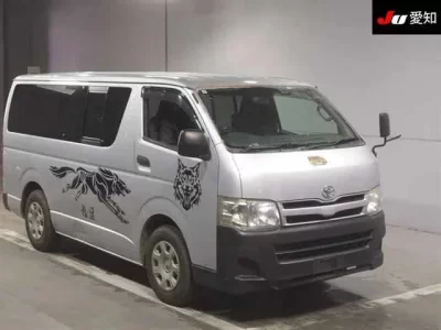 Toyota REGIUS ACE VAN  с аукциона в Японии