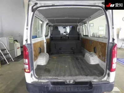 Toyota REGIUS ACE VAN  с аукциона в Японии