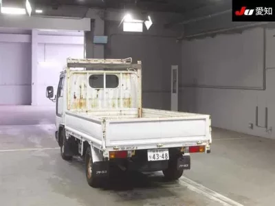 Nissan ATLAS  с аукциона в Японии