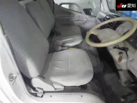 Toyota TOYOACE лот № 20032 оценка 3  с аукциона в Японии 3