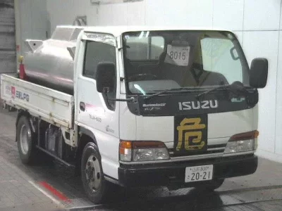 Isuzu ELF  с аукциона в Японии