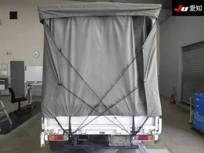 Toyota DYNA  с аукциона в Японии